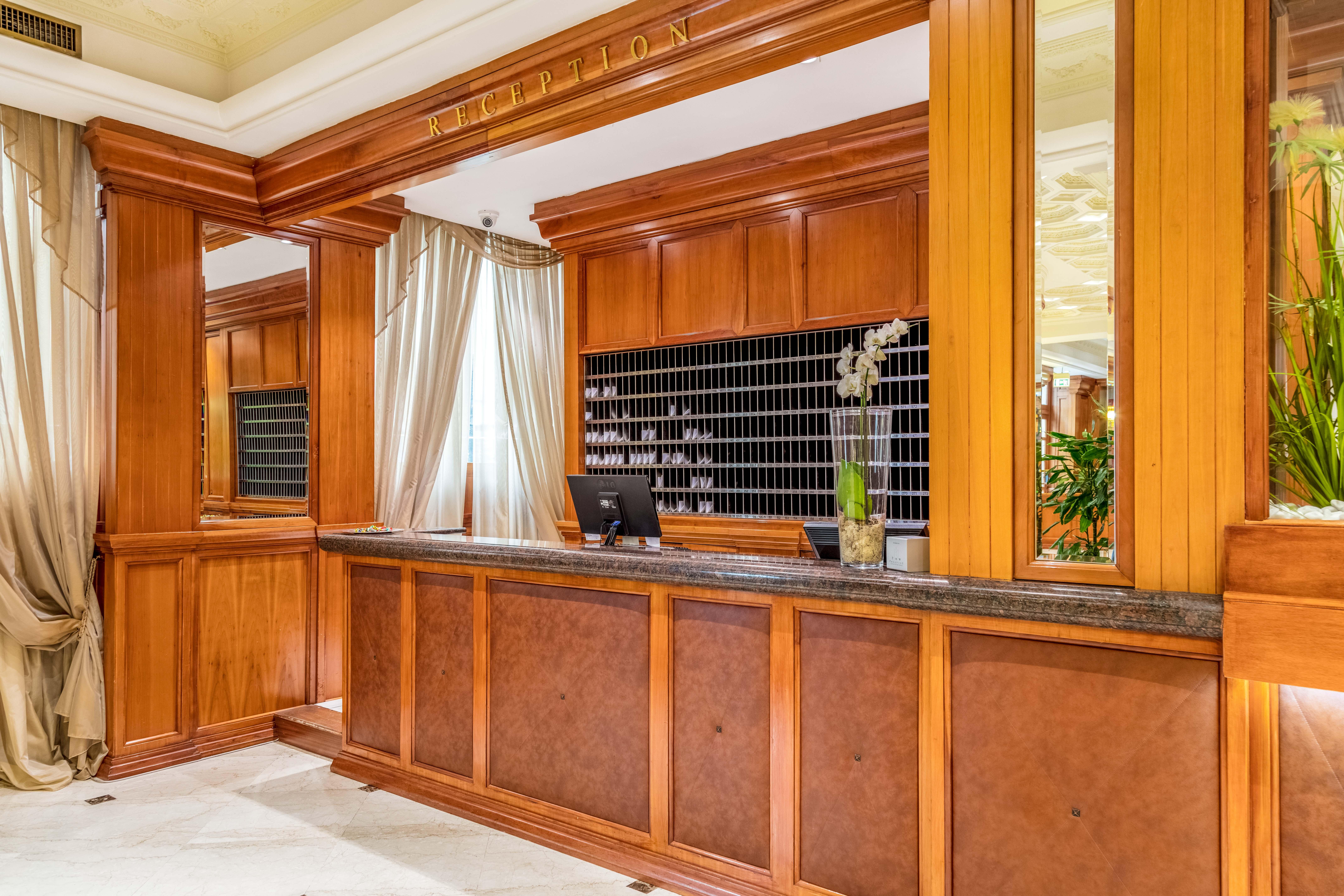 Hotel Radisson Blu Ghr Rome