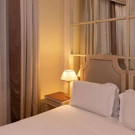 Radisson Blu Ghr Rome Hotel Exterior photo
