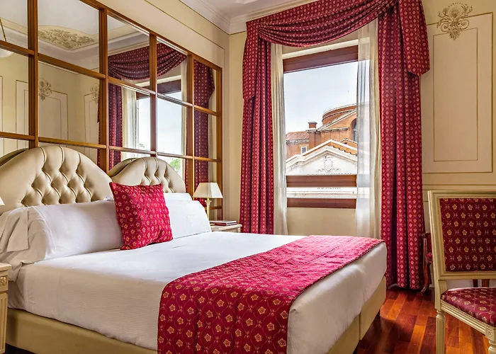 Radisson Blu GHR Rome
